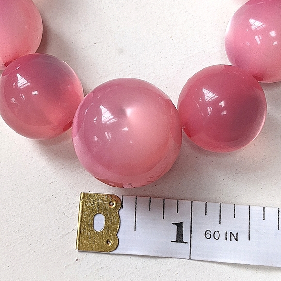 Pink Bead Necklace - Picture 3 of 4